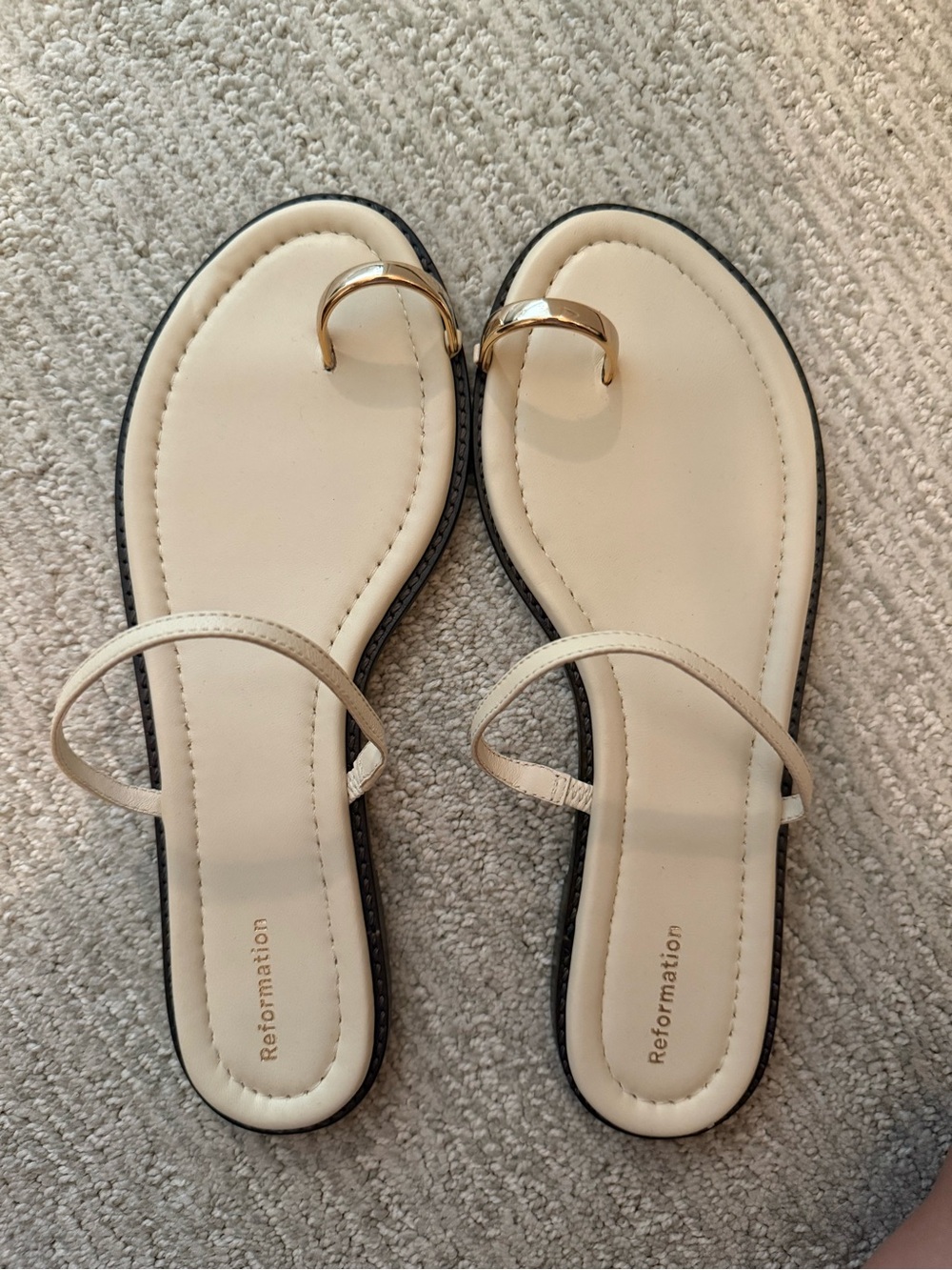 Reformation Cassandra Cream Sandals with Gold Toe Ring